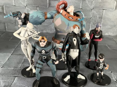 The Umbrella Academy Figurine Set Discount