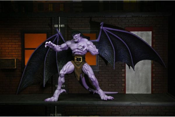 (Dented Box) NECA Gargoyles Goliath 7” Scale Figure Cheap