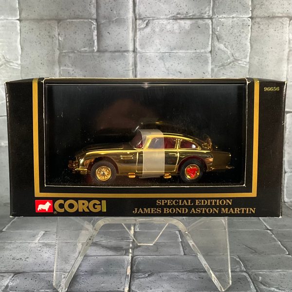 007 James Bond Corgi - Special Edition Gold Aston Martin Hot on Sale